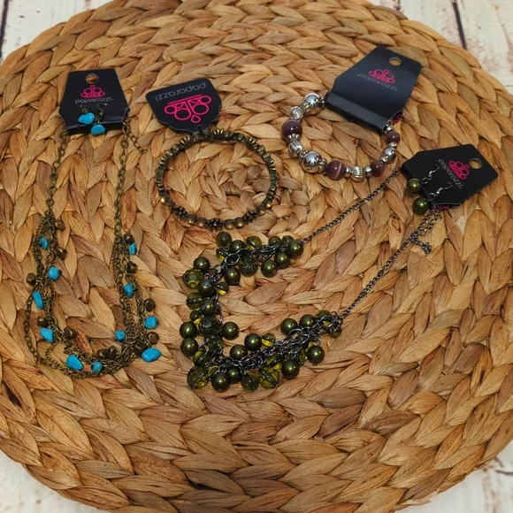 Paparazzi Jewelry Lot of 4 pieces NWT - Picture 1 of 5